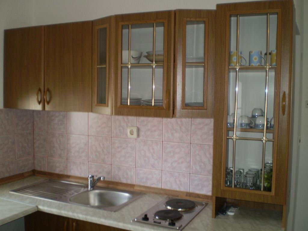 Apartmani Marija&Damir วีร์ ภายนอก รูปภาพ