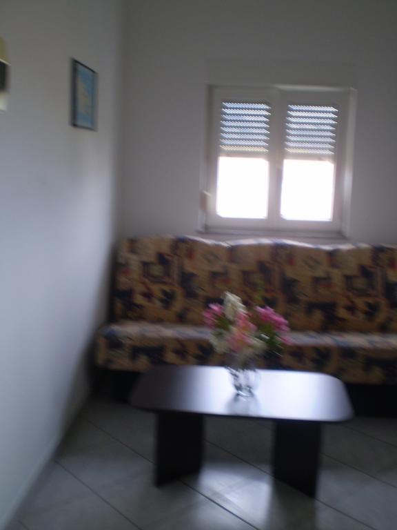 Apartmani Marija&Damir วีร์ ภายนอก รูปภาพ