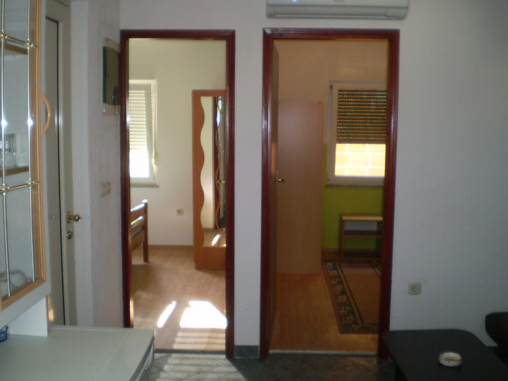 Apartmani Marija&Damir วีร์ ภายนอก รูปภาพ